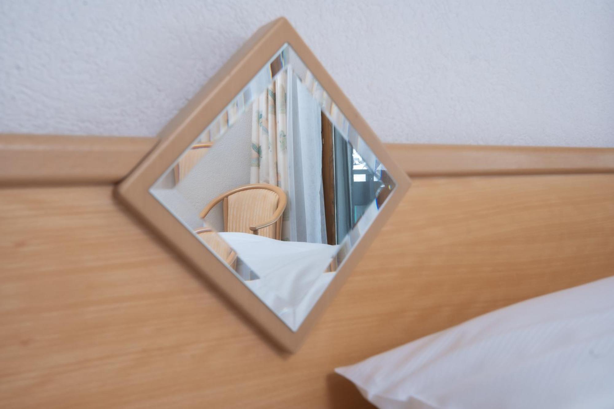 Hotel Alpenhof Saas-Almagell Esterno foto