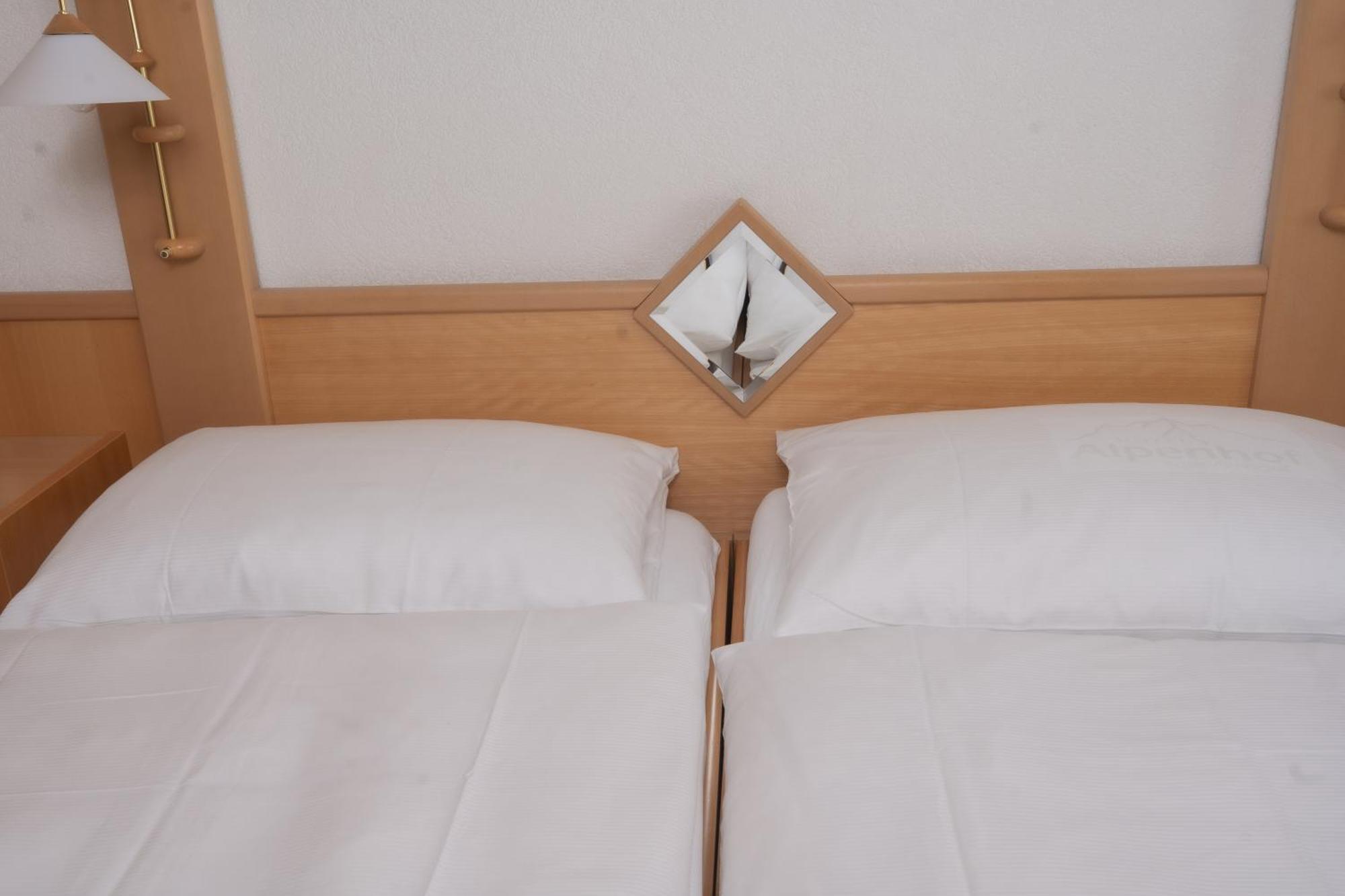 Hotel Alpenhof Saas-Almagell Esterno foto